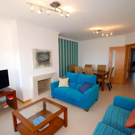 Apartamento Turistico * Maceira (Leiria)