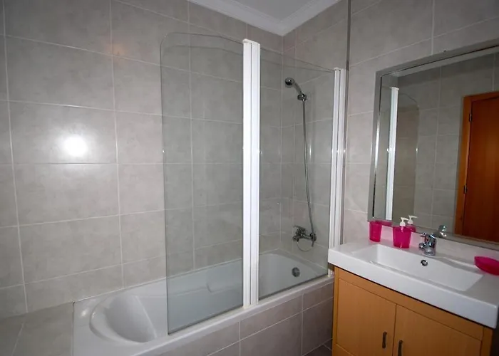 Alojamento Turistico Apartamento Maceira (Leiria)